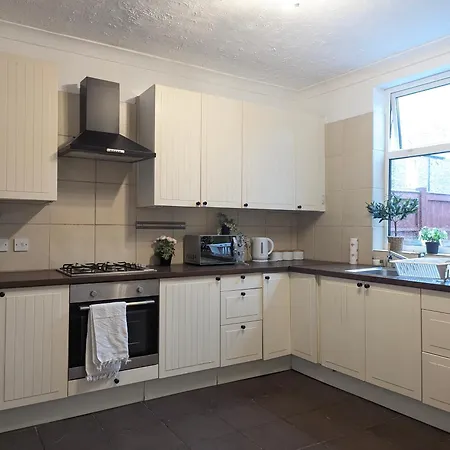 Modern Double W Private Bath & Free Parking Σπίτι διακοπών *