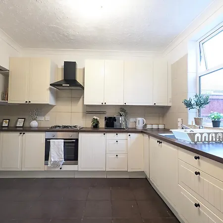 Modern Double W Private Bath & Free Parking * Γιορκ